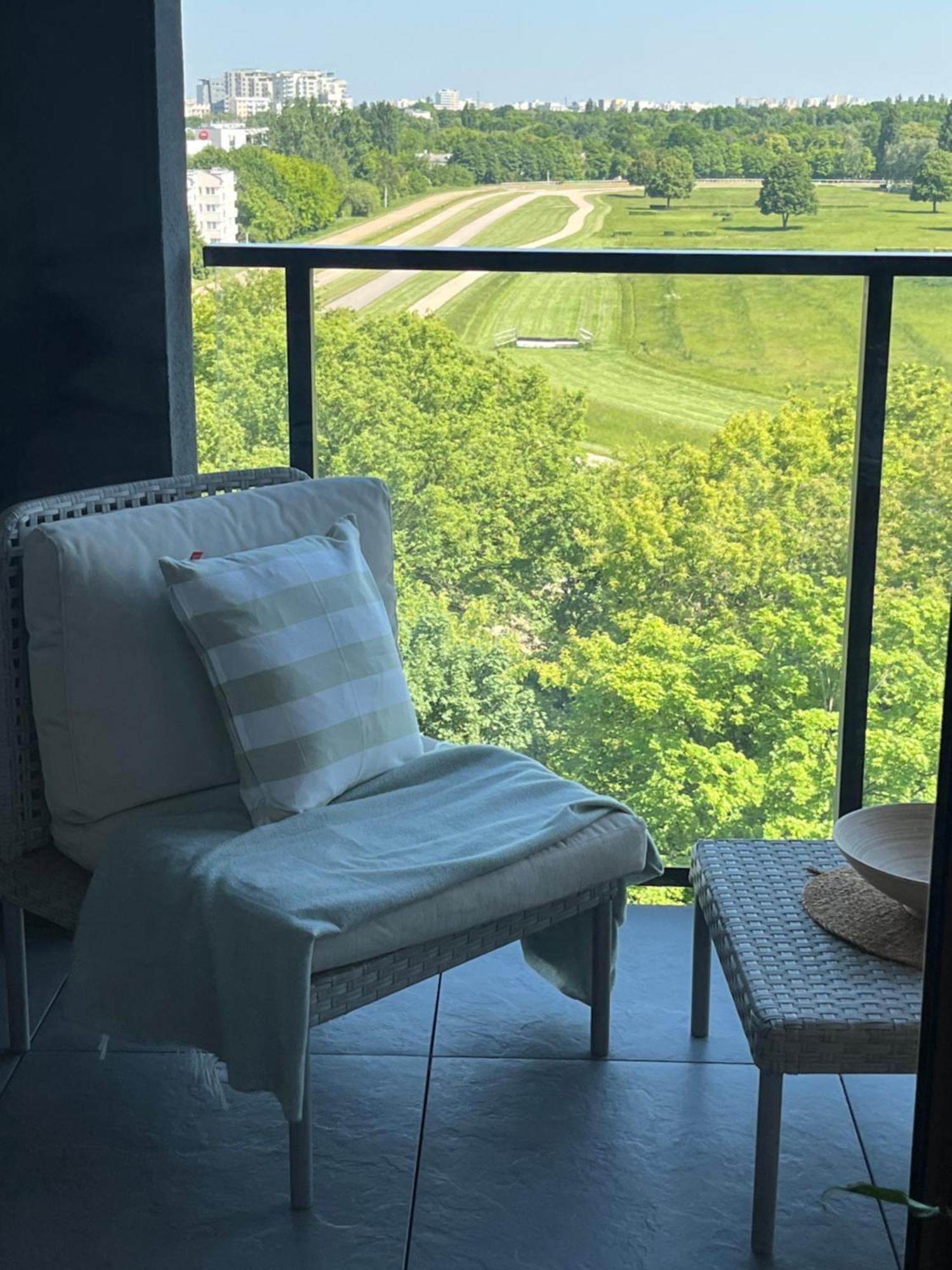 Warsaw Airport Wyscigi - City And Green View Apartment With Underground Garage Luaran gambar